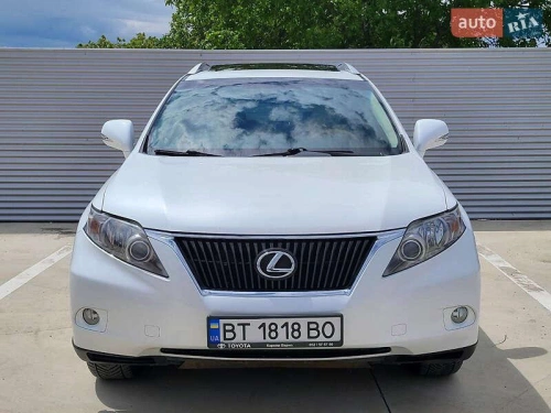 Lexus