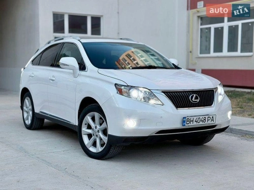 Lexus
