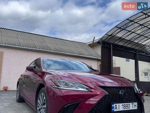 Lexus