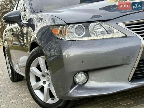 Lexus