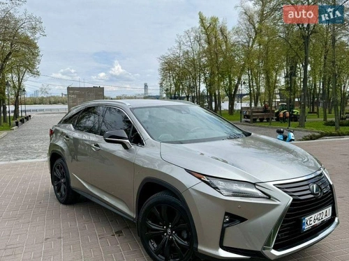 Lexus