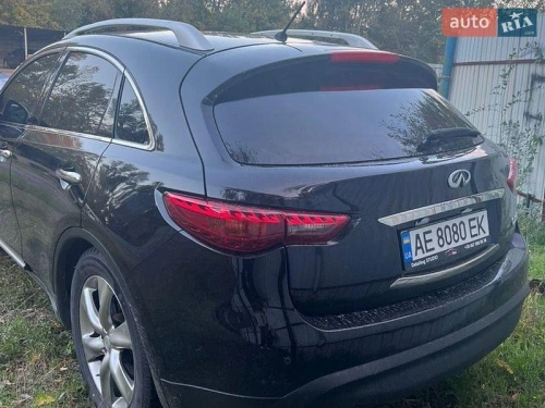 Infiniti