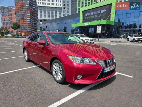 Lexus