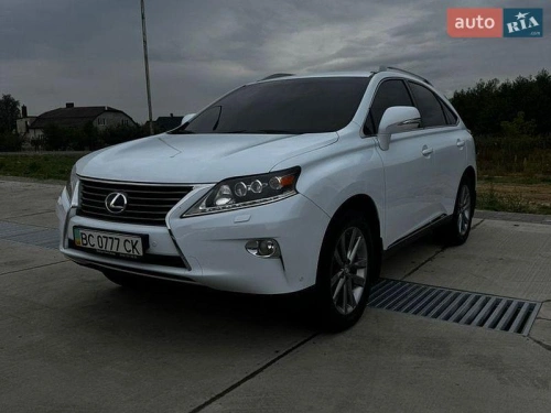 Lexus