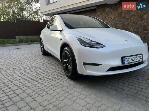 Tesla