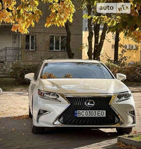 Lexus