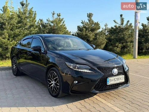 Lexus