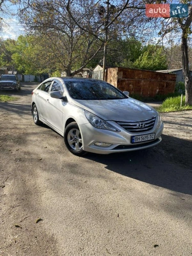 Hyundai