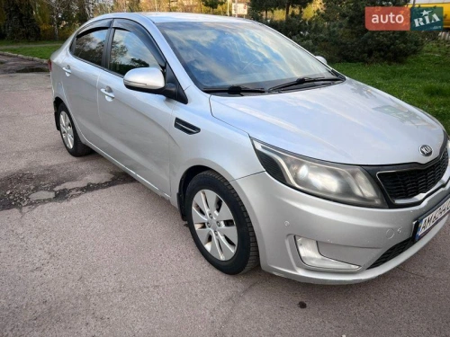 Kia Rio 2013