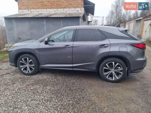 Lexus