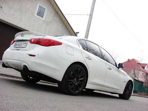 Infiniti
