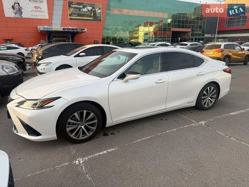 Lexus