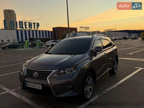 Lexus