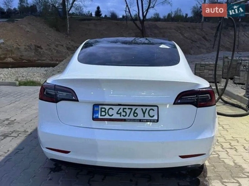 Tesla