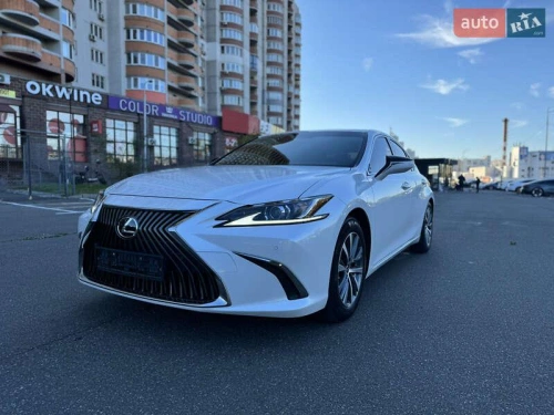 Lexus
