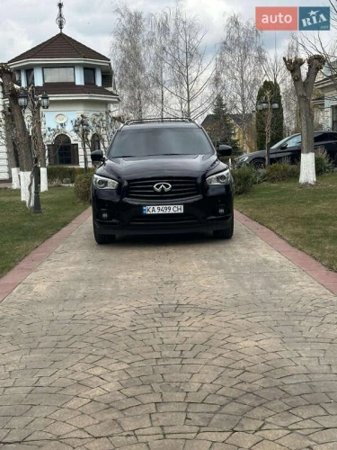 Infiniti