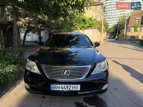 Lexus