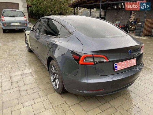 Tesla