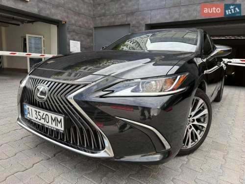 Lexus