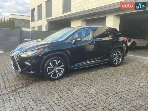 Lexus