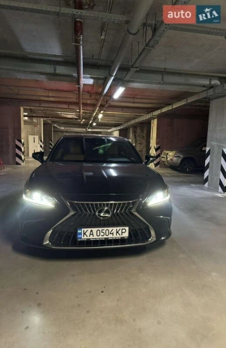 Lexus