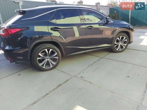 Lexus