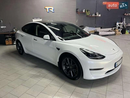 Tesla