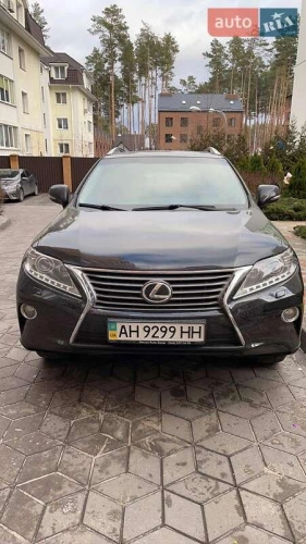 Lexus
