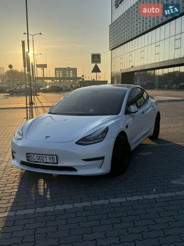 Tesla