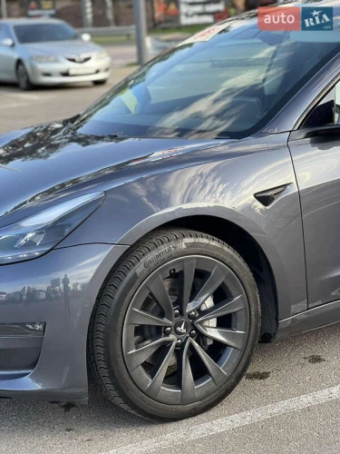 Tesla