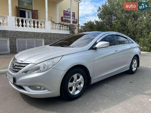 Hyundai