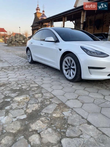 Tesla