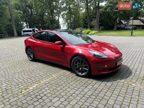 Tesla