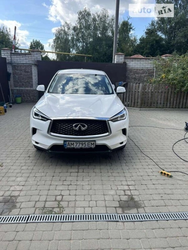 Infiniti