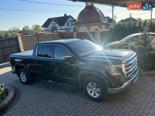 GMC