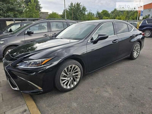 Lexus