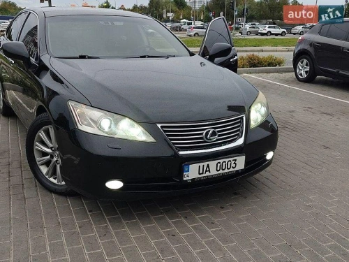 Lexus