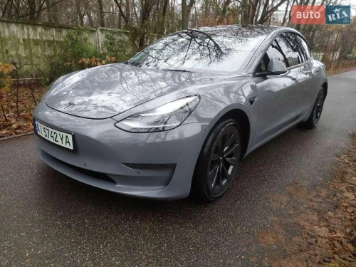 Tesla