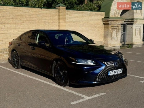 Lexus