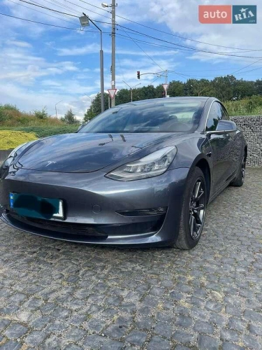 Tesla