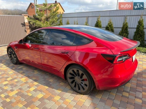 Tesla