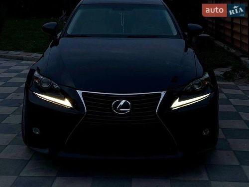 Lexus