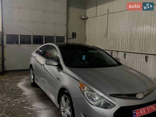 Hyundai