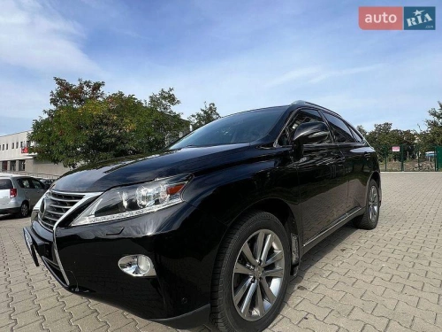 Lexus