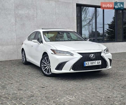 Lexus