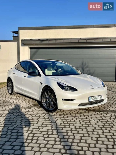 Tesla