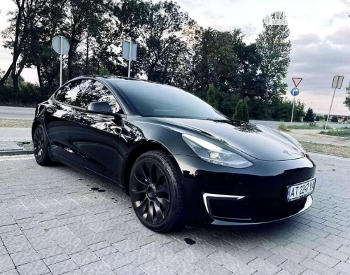 Tesla