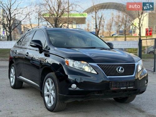 Lexus
