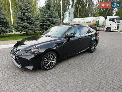 Lexus