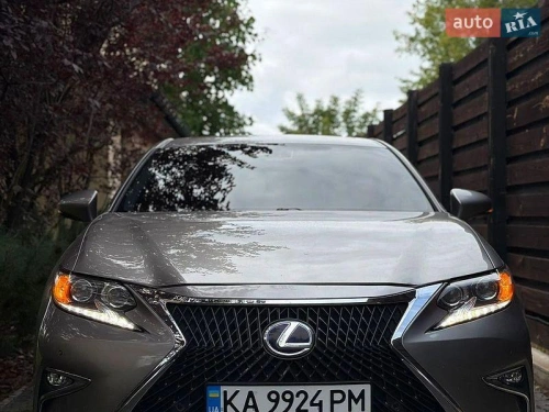 Lexus